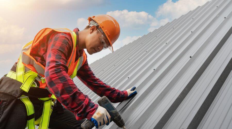 Professional Emergency Roof Repairs services in Whitefield, OK